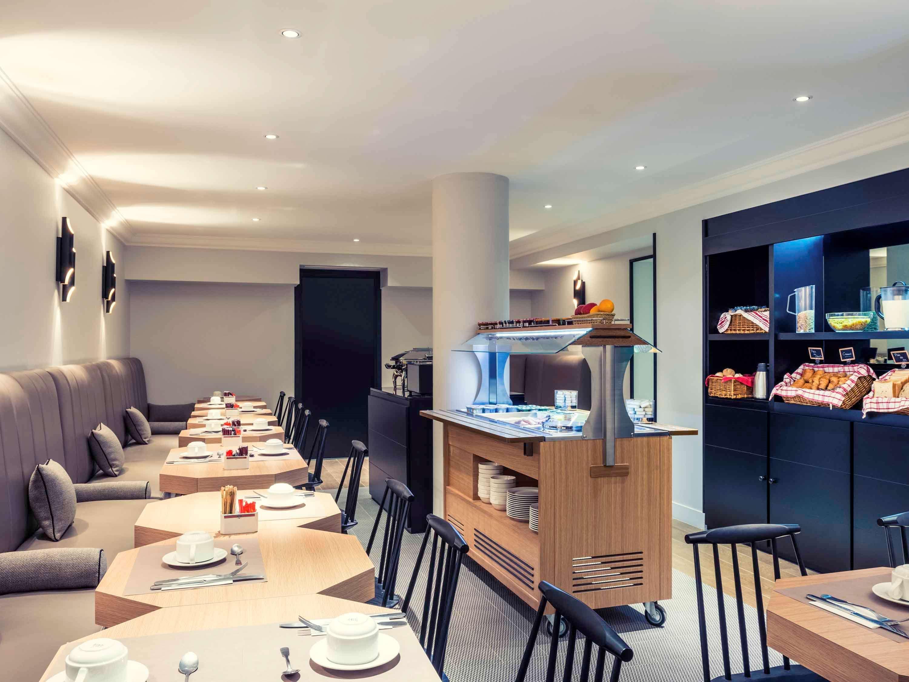 Mercure Paris Arc De Triomphe Wagram Экстерьер фото