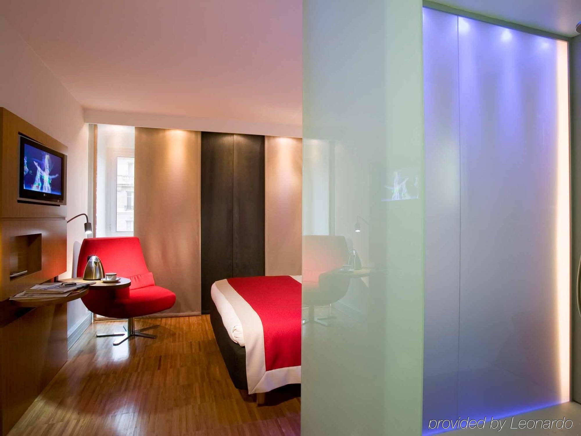 Mercure Paris Arc De Triomphe Wagram Экстерьер фото