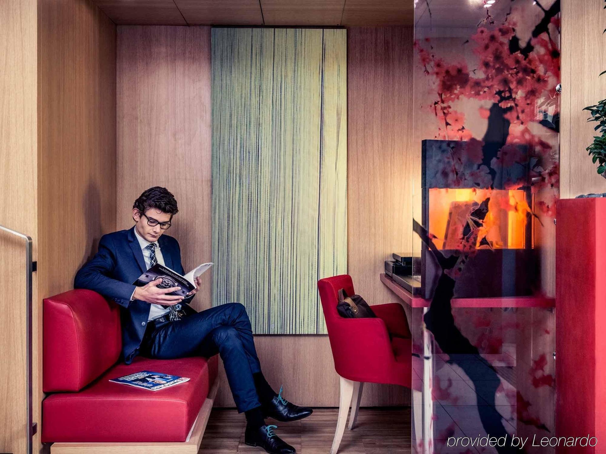 Mercure Paris Arc De Triomphe Wagram Экстерьер фото